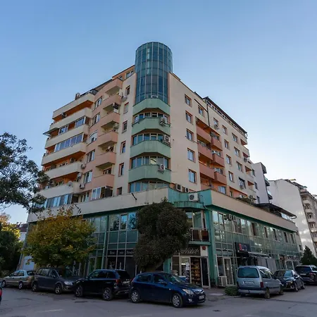 Luna Penthouse Stunning Skyline Free Parking Sofia