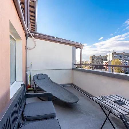 Luna Penthouse Stunning Skyline Free Parking Apartament *