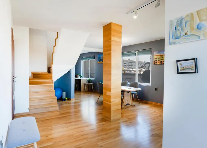 Luna Penthouse Stunning Skyline Free Parking アパート ソフィア