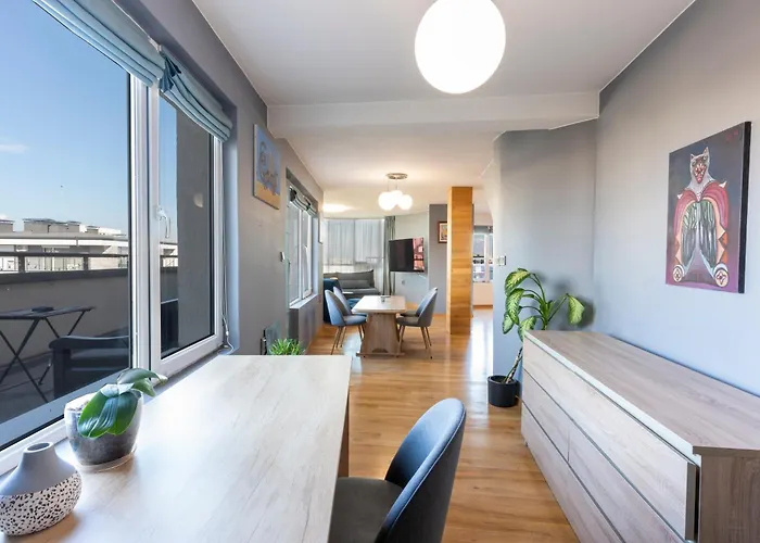 Luna Penthouse Stunning Skyline Free Parking アパート