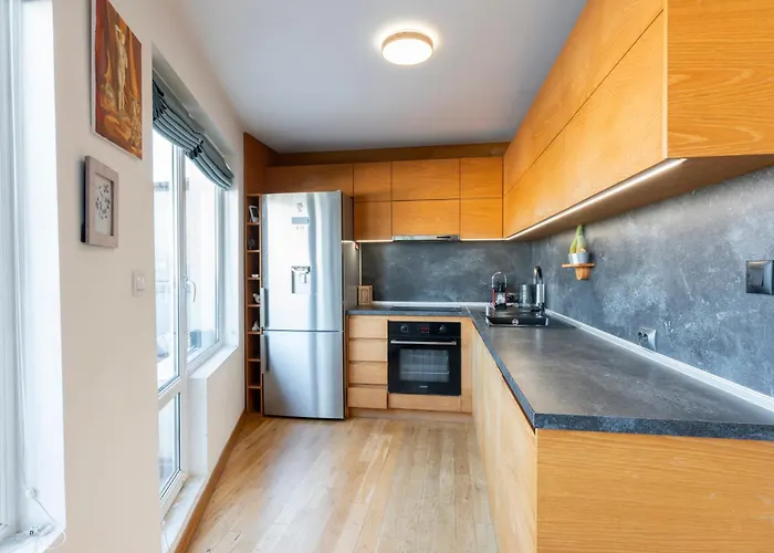 Luna Penthouse Stunning Skyline Free Parking